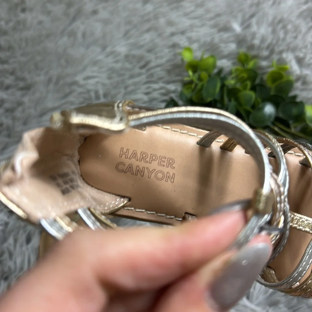 Harper canyon girls gold and silver gladiator sandals toddler size 8